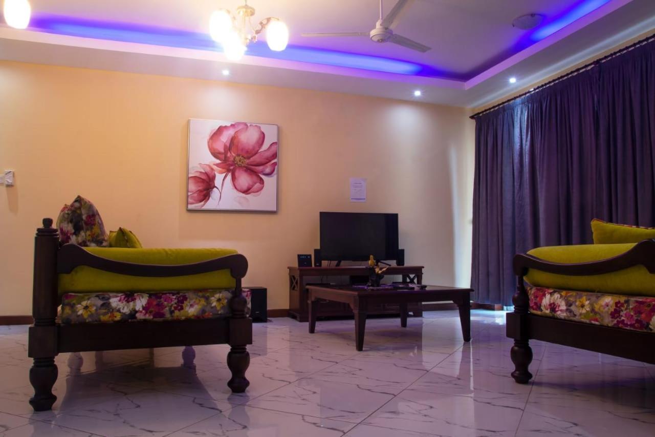 Lux Suites Nyali Luxury Apartments モンバサ エクステリア 写真