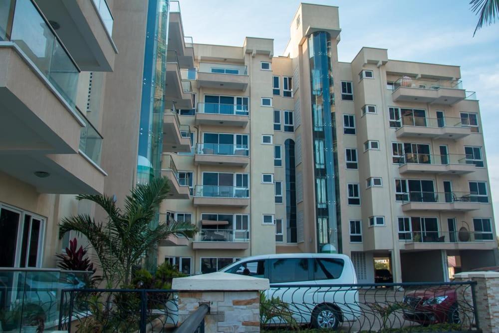 Lux Suites Nyali Luxury Apartments モンバサ エクステリア 写真