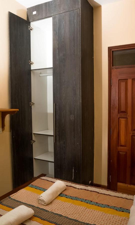 Lux Suites Nyali Luxury Apartments モンバサ エクステリア 写真